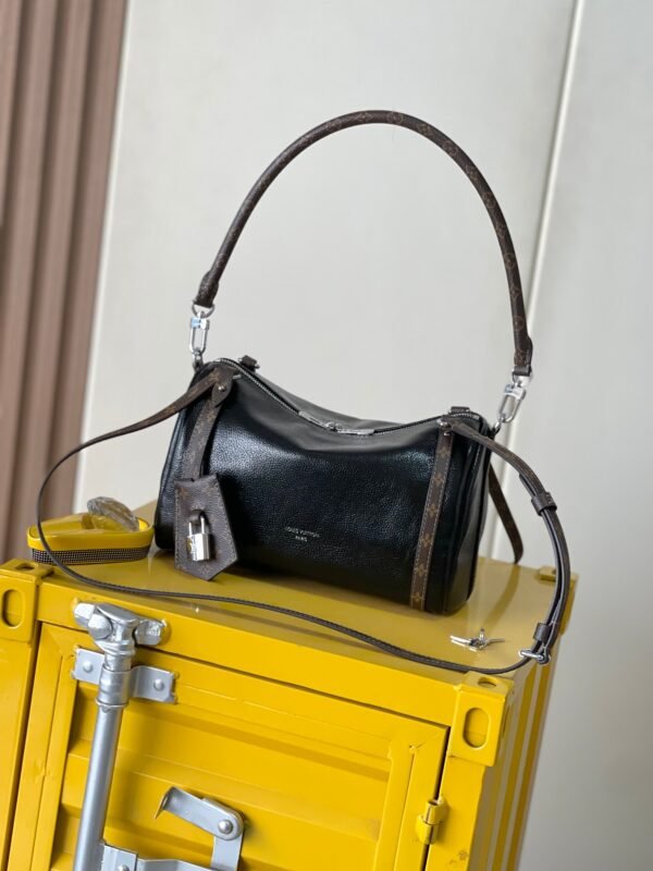 EXPRESS Small Handbag