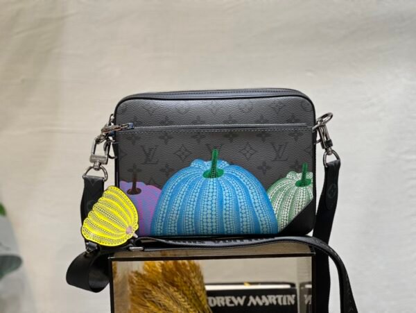 Monogram Eclipse Reverse